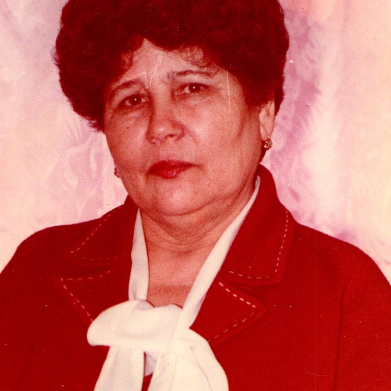 обложка портрет люция