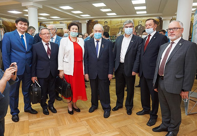 фото 7 академиков