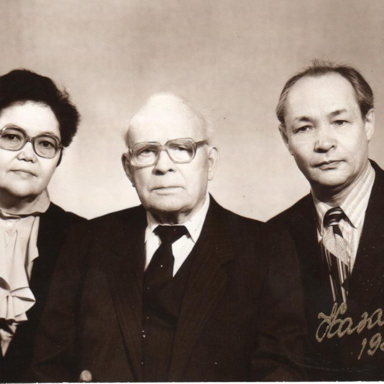 баки урманче Ахметова-Урманче Флера Баки Урманче Ахметов Адип Вагапович, Казань 1988 (1)